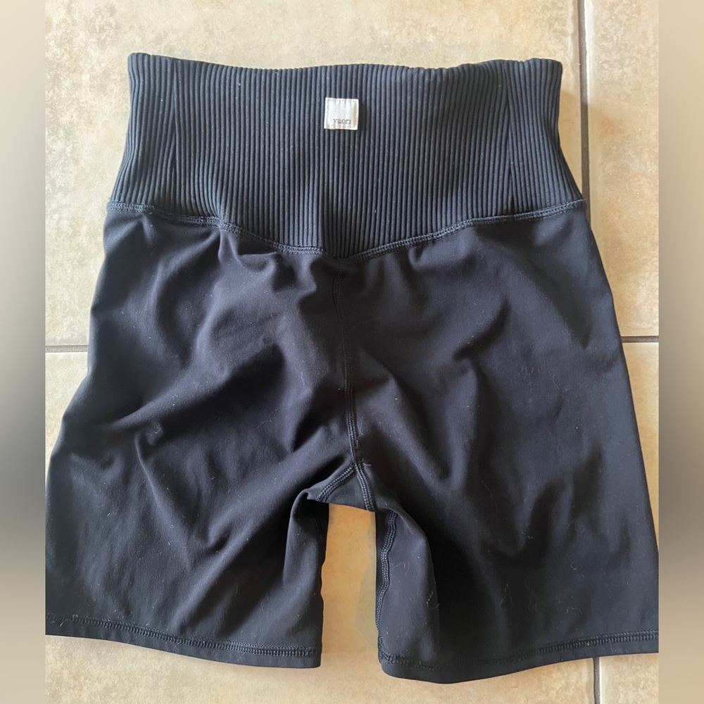 Vuori Studio Ribbed Shorts
